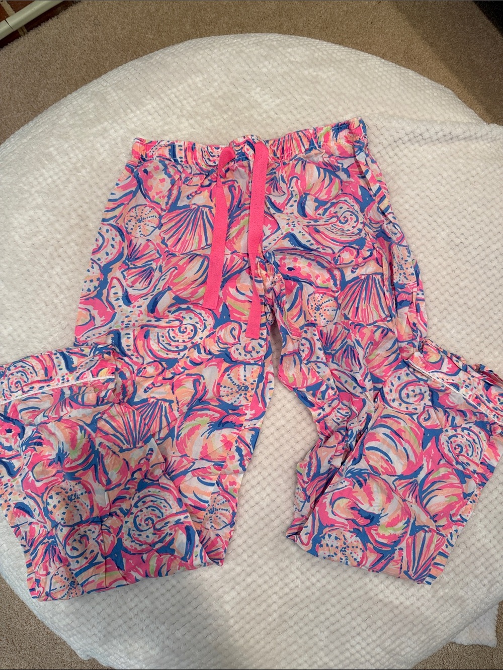 Women’s Lilly Pulitzer Shell-Print Pajama Pants
